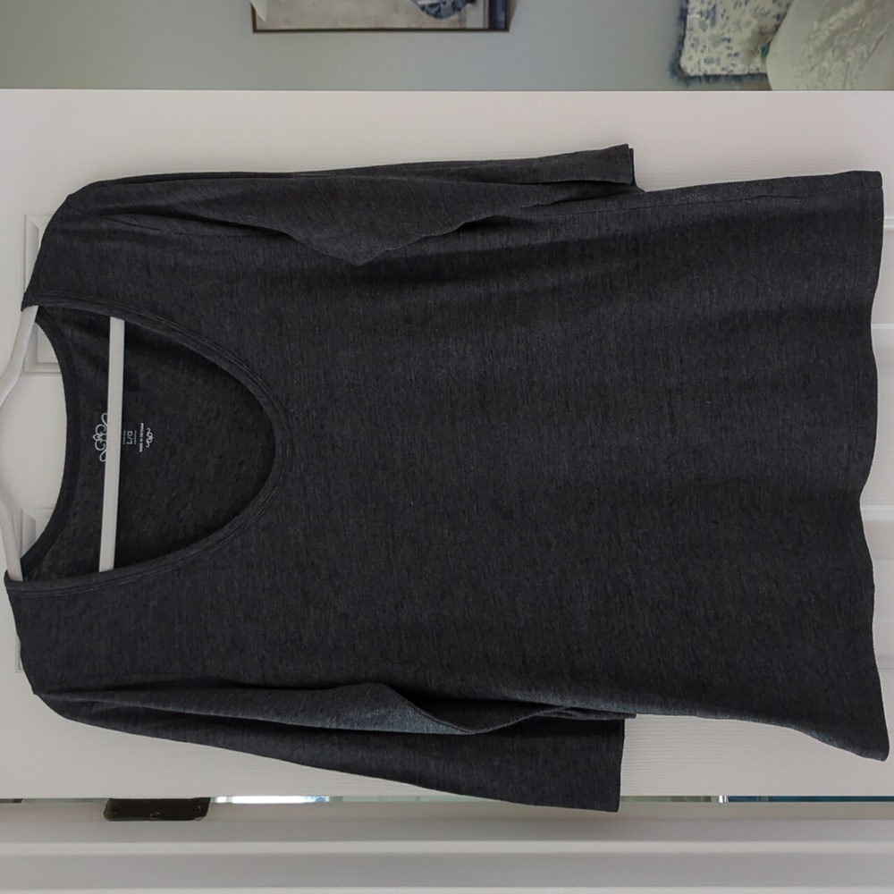 Old Navy super soft 3/4 in sleeve t shirt